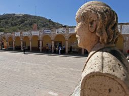 Durante rueda de prensa en Temaca se proyectó un video con opinión de los pobladores de los pueblos a inundar y que fueron desplazados. ARCHIVO /