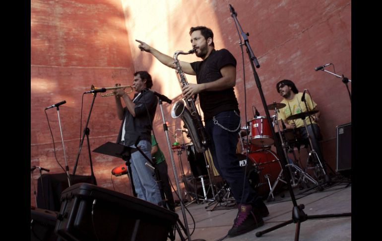 Campechanos disfrutaron de la música en presentaciones gratuitas del Festival Internacional de Jazz. ARCHIVO /