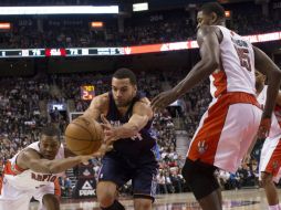 Los Raptors de Toronto derrotan 92-78 a los Bobcats. AP /