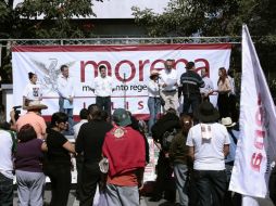 Los morenistas se declaran en alerta frente a la amenaza de privatizar Pemex. ARCHIVO /