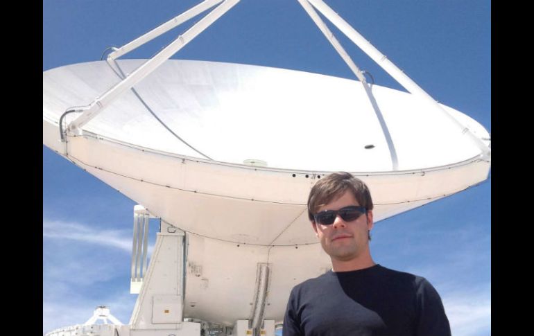 Eduardo Islas Muñoz, quien tiene el cargo de administrador de antena en el proyecto astronómico ALMA. NTX /