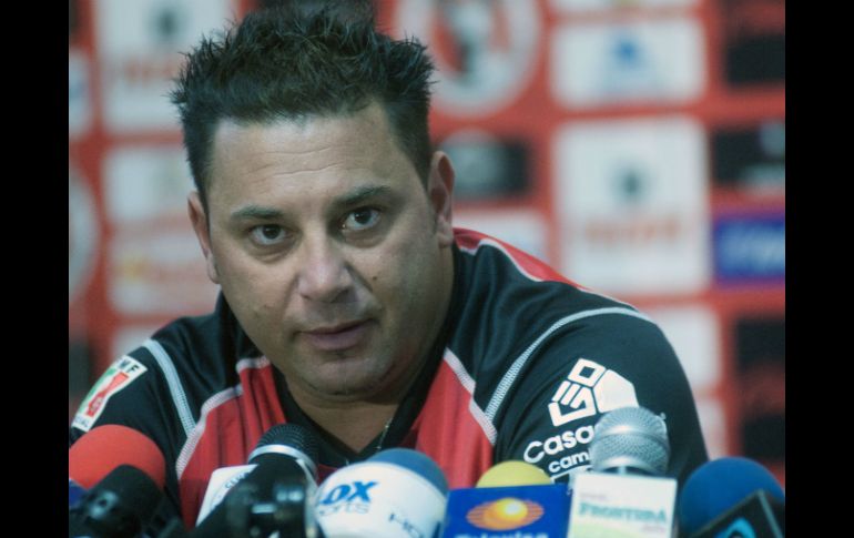 El ''Turco'' Antonio Mohamed confía en que al equipo le alcance para calificar en el torneo local y en el continental. ARCHIVO /