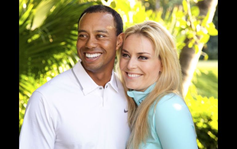 Lindsey Vonn y Tiger Woods publicaron por primera vez una foto juntos en las redes sociales. AP /