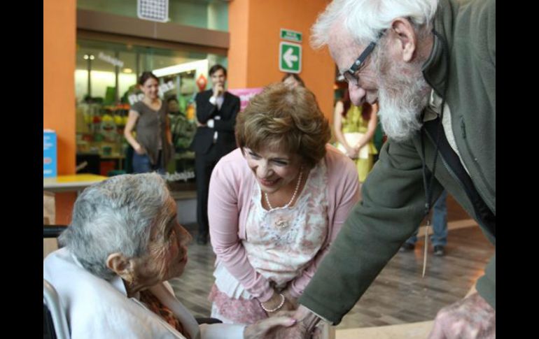 La maestra Luz María Villarreal de Puga ha mostrado una afición muy grande por las plantas y la enseñanza.  /