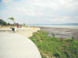 Malecón de San Antonio Tlayacapan. La construcción se encuentra abierta al paso de turistas y paseantes. EL INFORMADOR /