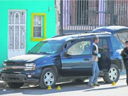 El crimen organizado suele tomar el control de las calles y violentar las actividades de los juarenses. NTX /