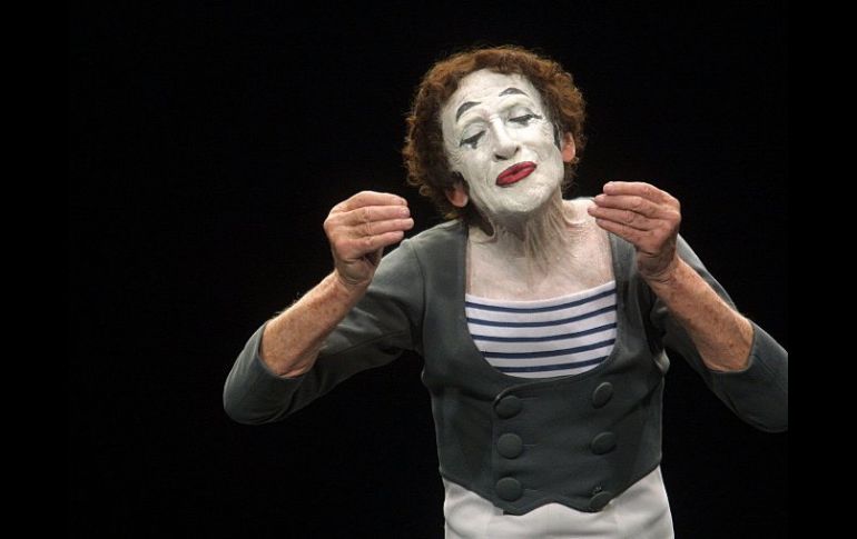 En 1923 nace el mimo francés Marcel Marceau. ARCHIVO /