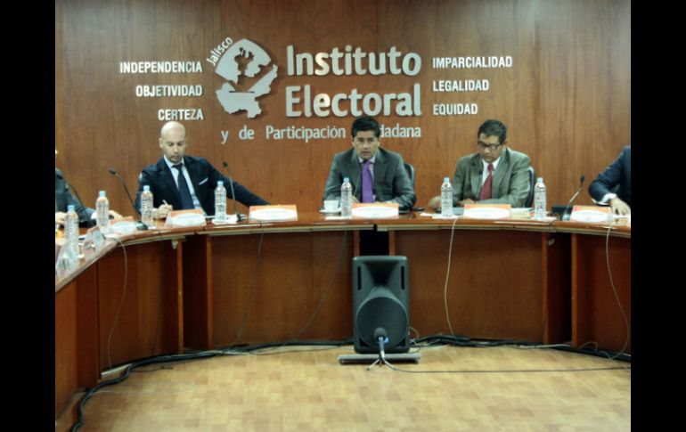 En sesión extraordinaria, el IEPC aprueba declarar infundado el procedimiento de queja instaurado contra el partido tricolor.  /