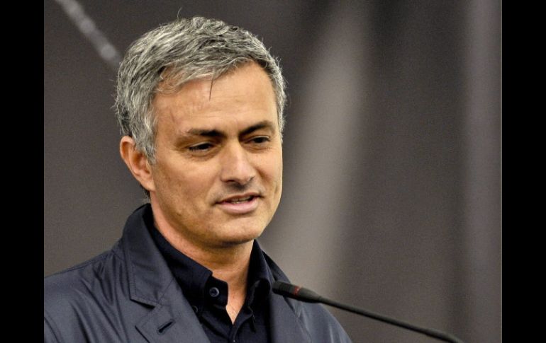 Mourinho, durante una conferencia de prensa en su ciudad natal. EFE /