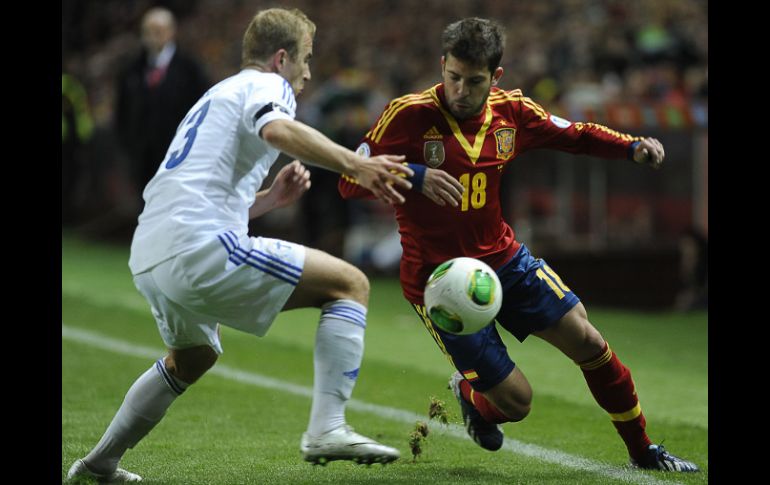 El lateral Jordi Alba tiene una lesión en la pierna derecha, por lo cual se perderá el siguiente choque clasificatorio ante Francia. AFP /