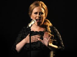 Adele en diversas ocasiones ha expresado que sólo le gustaría hacer duetos con Williams. ARCHIVO /