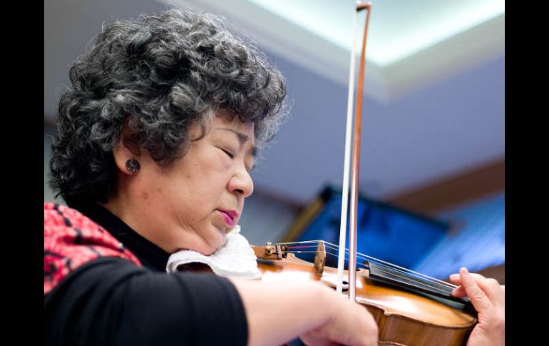 La violinista japonesa llegó a México en el año de 1962. ARCHIVO /