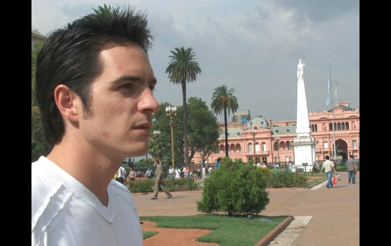 El actor Mauricio Ochmann confesó que sus sufrimientos de niño quedaron plasmados en el cortometraje ''Lluvia adentro''. ARCHIVO /