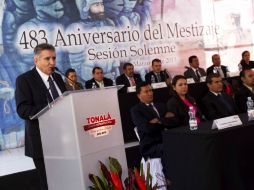 El alcalde, Jorge Arana, durante la conmemoración del 483 Aniversario del Mestizaje en Tonalá.  /