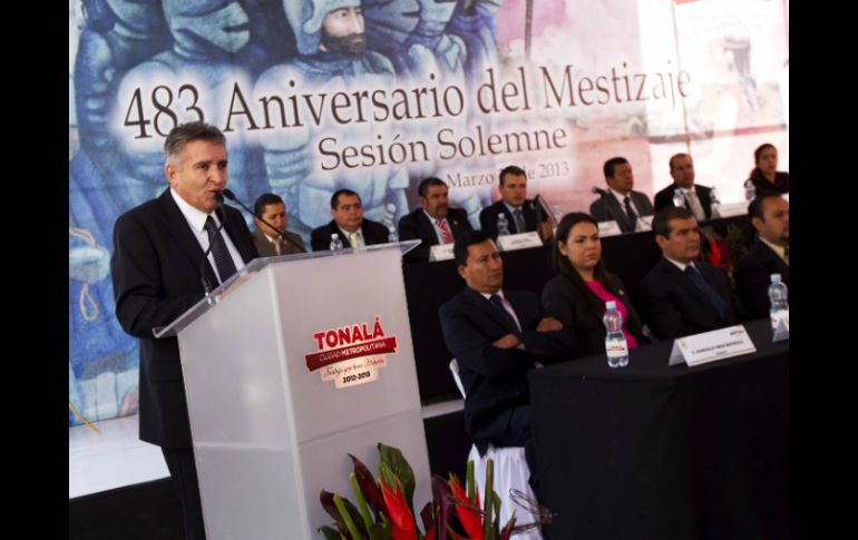 El alcalde, Jorge Arana, durante la conmemoración del 483 Aniversario del Mestizaje en Tonalá.  /