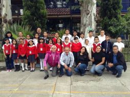 Grupos de 3° y 6º de la escuela “Rafael Ramírez Castañeda”.  /