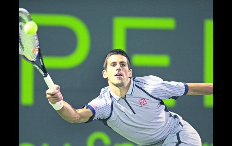 Queda fuera. Novak Djokovic sufrió su tercera caída frente a Tommy Haas, al que había vencido en cuatro ocasiones previas. EFE /