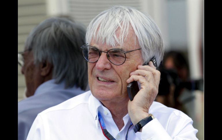 Bernie Ecclestone minimiza la polémica que se ha creado tras el triunfo de Vettel. ARCHIVO /