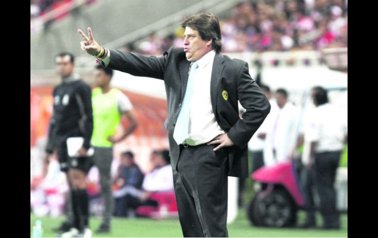 Miguel Herrera se va satisfecho con el trabajo realizado por su equipo como visitante en el Estadio Omnilife. MEXSPORT /