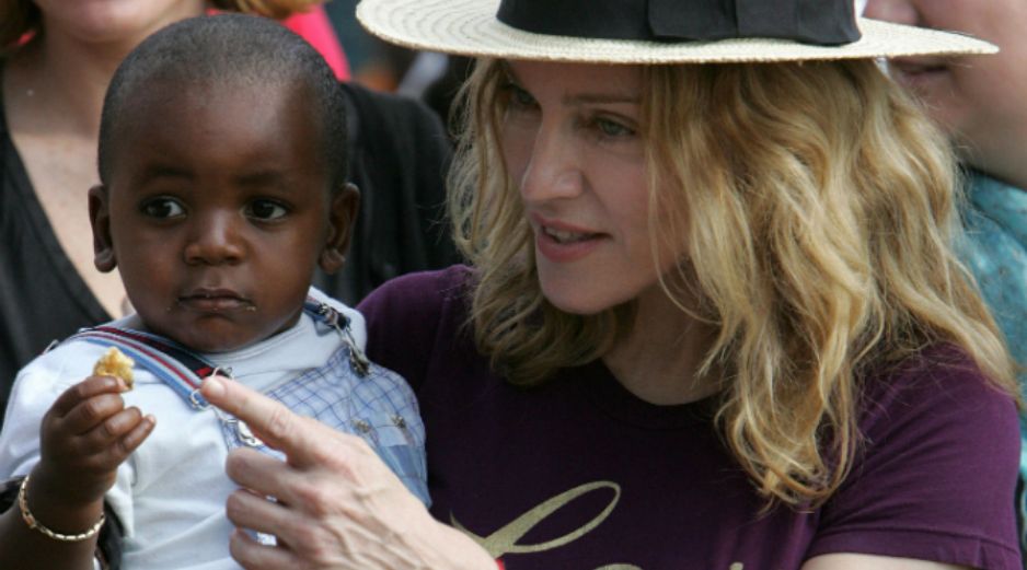 La escuela primaria que visita la reina del pop es una de las construidas por su organización ''Raising Malawi''. AP /