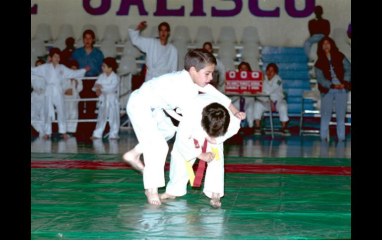 La categoría infantil sirve para foguear a quienes serán en uno o dos años los seleccionados de sus estados. ARCHIVO /