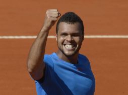 Tsonga celebra el triunfo conseguido. AFP /