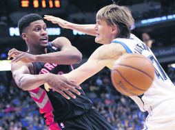 Bujía visitante. Rudy Gay tuvo una gran actuación en Minessota al encestar 26 puntos, para liderar al equipo canandiense a la victoria. AP /