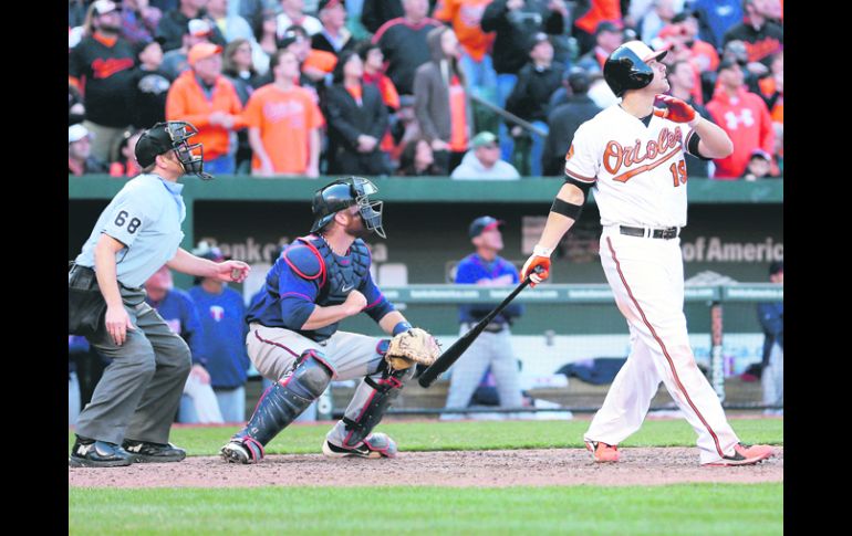 Histórico. Chris Davis ha conectado jonrón en cada uno de sus primeros cuatro partidos. AFP /