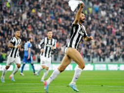 La Juve superó al Pescara con dos tantos seguidos del montenegrino Mirko Vucinic. AP /