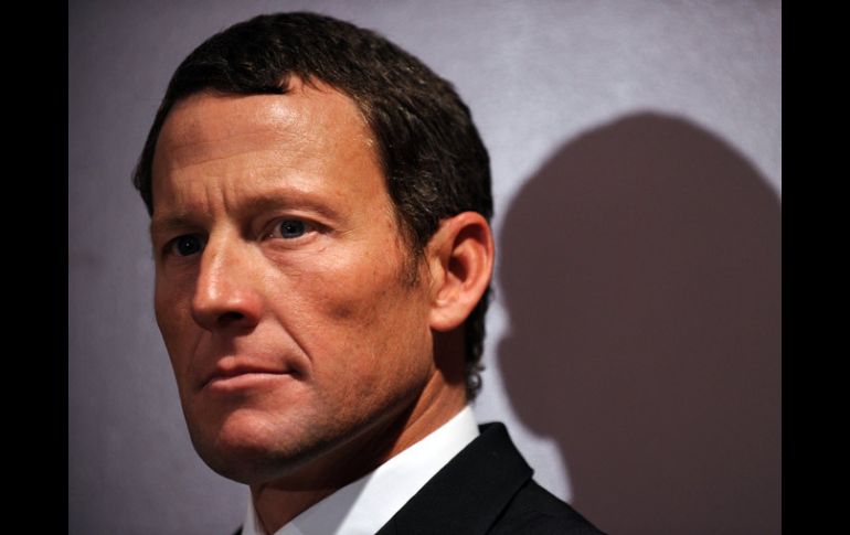 Lance Armstrong sigue metido en líos legales. AFP /