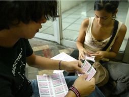 Los camioneros aún no tienen detalles del programa de subsidio para estudiantes. ARCHIVO /