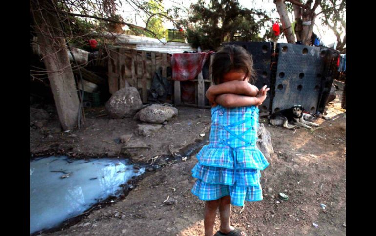 Un estudio reciente del Unicef y el Coneval revela que más de la mitad de niños y jóvenes del país viven en condiciones de pobreza. ARCHIVO /