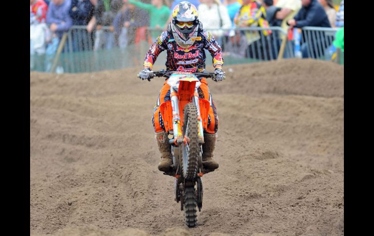 ''Estuvo muy duro ahí afuera. La pista estaba rota por ahí y hubo algunas variables'' asegura Villopoto. ARCHIVO /