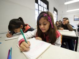 Michoacán, junto con Guerrero y Oaxaca, ocupan los últimos lugares en aprovechamiento de la educación a nivel nacional. ARCHIVO /