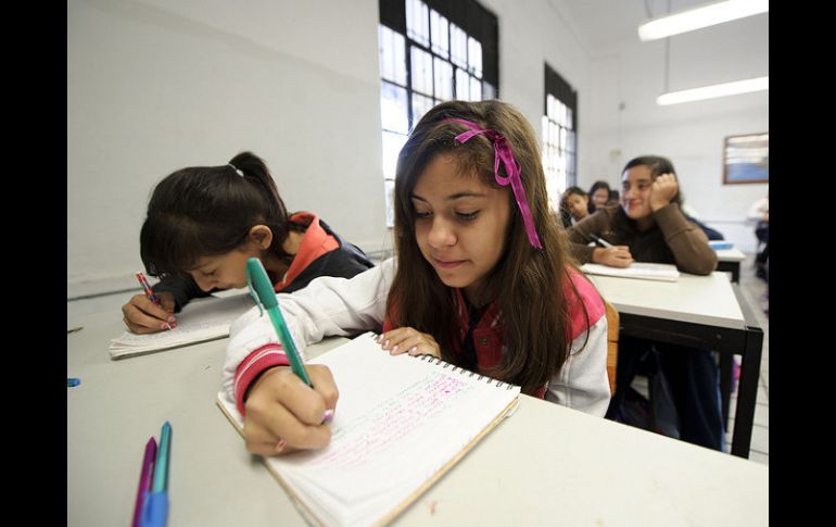 Michoacán, junto con Guerrero y Oaxaca, ocupan los últimos lugares en aprovechamiento de la educación a nivel nacional. ARCHIVO /