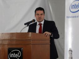 El mandatario estatal reconoció a Intel por poner tecnologías de la información al alcalde de los ciudadanos.  /