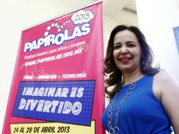 La directora de Papirolas, Marcela García Bátiz, presumió en rueda de prensa el ''variado y rico'' programa del festival.  /