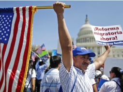 Migrantes marchan en Washington, Estados Unidos, para exigir una reforma migratoria. AP /