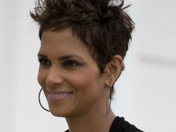 Halle Berry asegura que aunque está embarazada, hará practicamente todo lo que el personaje requiera. AP /