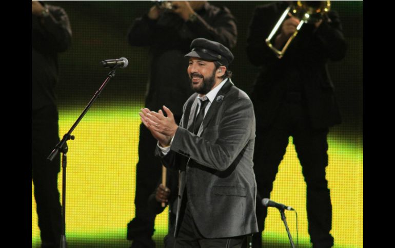 El clásico ''Creo en ti'' se convierte en bachata gracias a los matices latinos que aporta Juan Luis Guerra. ARCHIVO /