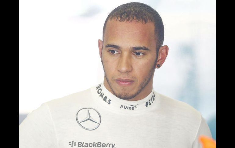 Lewis Hamilton hizo un tiempo de un minuto, 34 segundos y 484 milésimas. EFE /