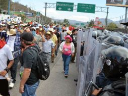 Los manifestantes aseguran que no es su intención lastimar la economía de la capital. ARCHIVO /