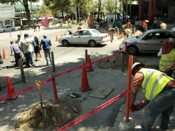 El Ayuntamiento de Guadalajara contempla la reparación de las banquetas sobre la Avenida Chapultepec.  /