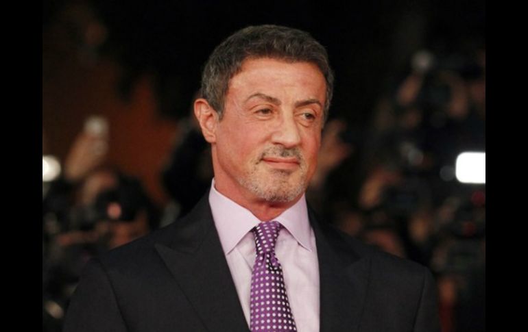 A través de su cuenta de Twitter, Sylvester Stallone reveló sus planes sobre la dirección de la película. ARCHIVO /