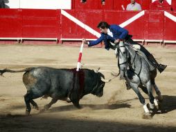 Lo mejor de la tarde ocurrió con el segundo toro. ARCHIVO /