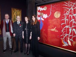 Spencer y Marlene Hays posan durante la inauguración de ''Una pasión francesa'' en el Orsay de París. AFP /