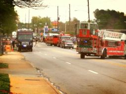 Elementos de Bomberos y el FBI ya trabajan en el lugar para comenzar las investigaciones. TOMADA DE @LloydAlfordFOX5  /