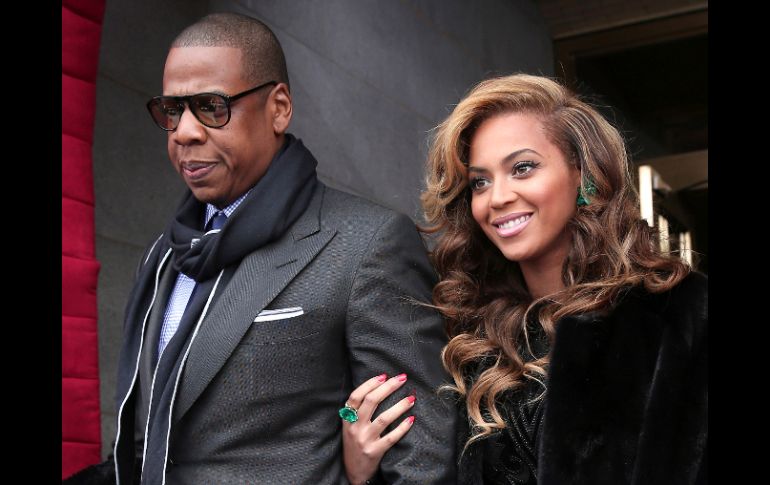 Beyoncé y Jay-Z llegan a la toma de posesión para el segundo mandato de Obama. ARCHIVO /