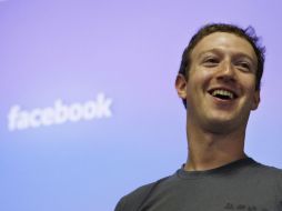 Existen más de mil millones de cuentas a la fecha en la red social de Mark Zuckerberg. ARCHIVO /