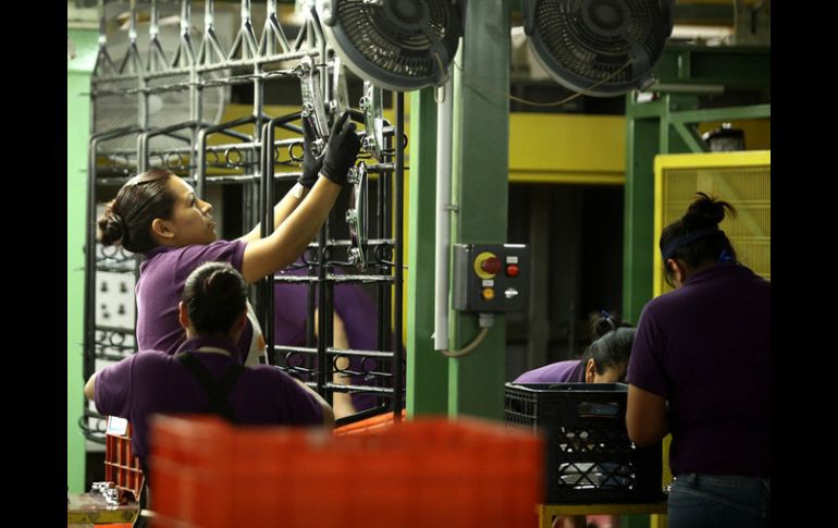 En Jalisco el 63% de los empresarios indican que el ambiente de inseguridad ha afectado su decisión por invertir en el estado. ARCHIVO /